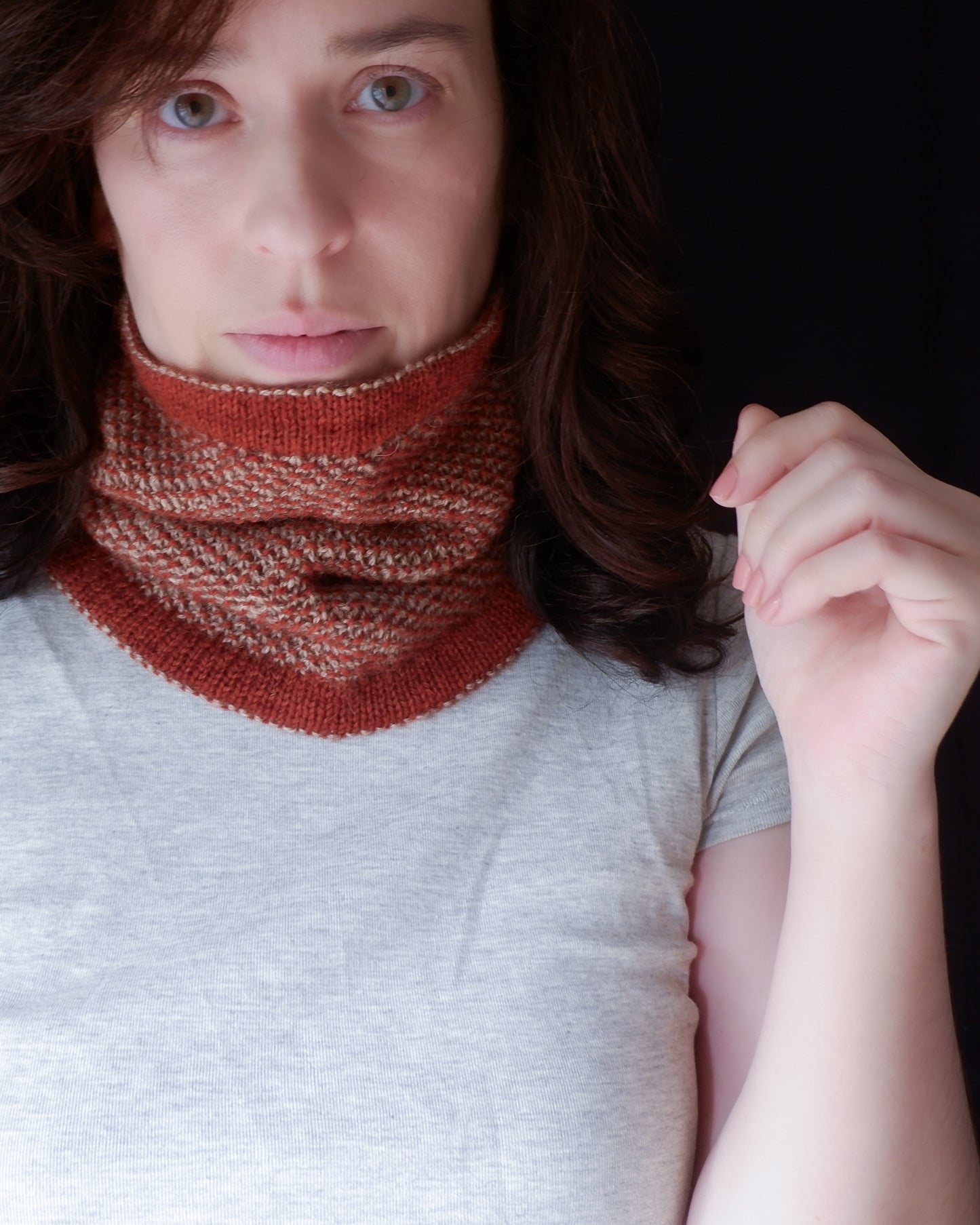 Je Ne Sais Pas Cowl