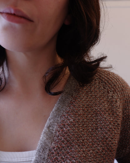 Je Ne Sais Quoi Cardi (PREVENTA)